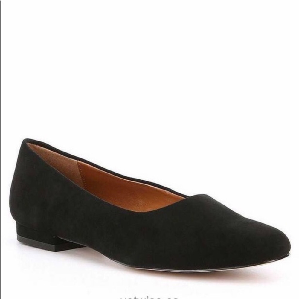 Halston Linda Black Sleek Suede Flats 6